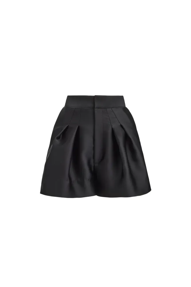 DASHING SHORT