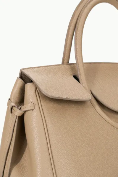 MAUDE CARRYALL