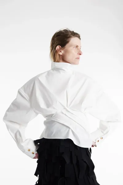 TWISTED SHIRT