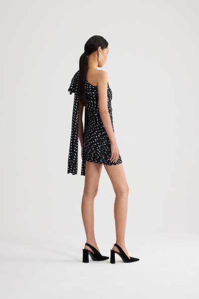 ONE SHOULDER DRAPPED DRESS
